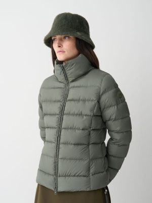 Piumino opaco con collo alto